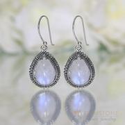 Moonstone Earring-Moonlit Droplet